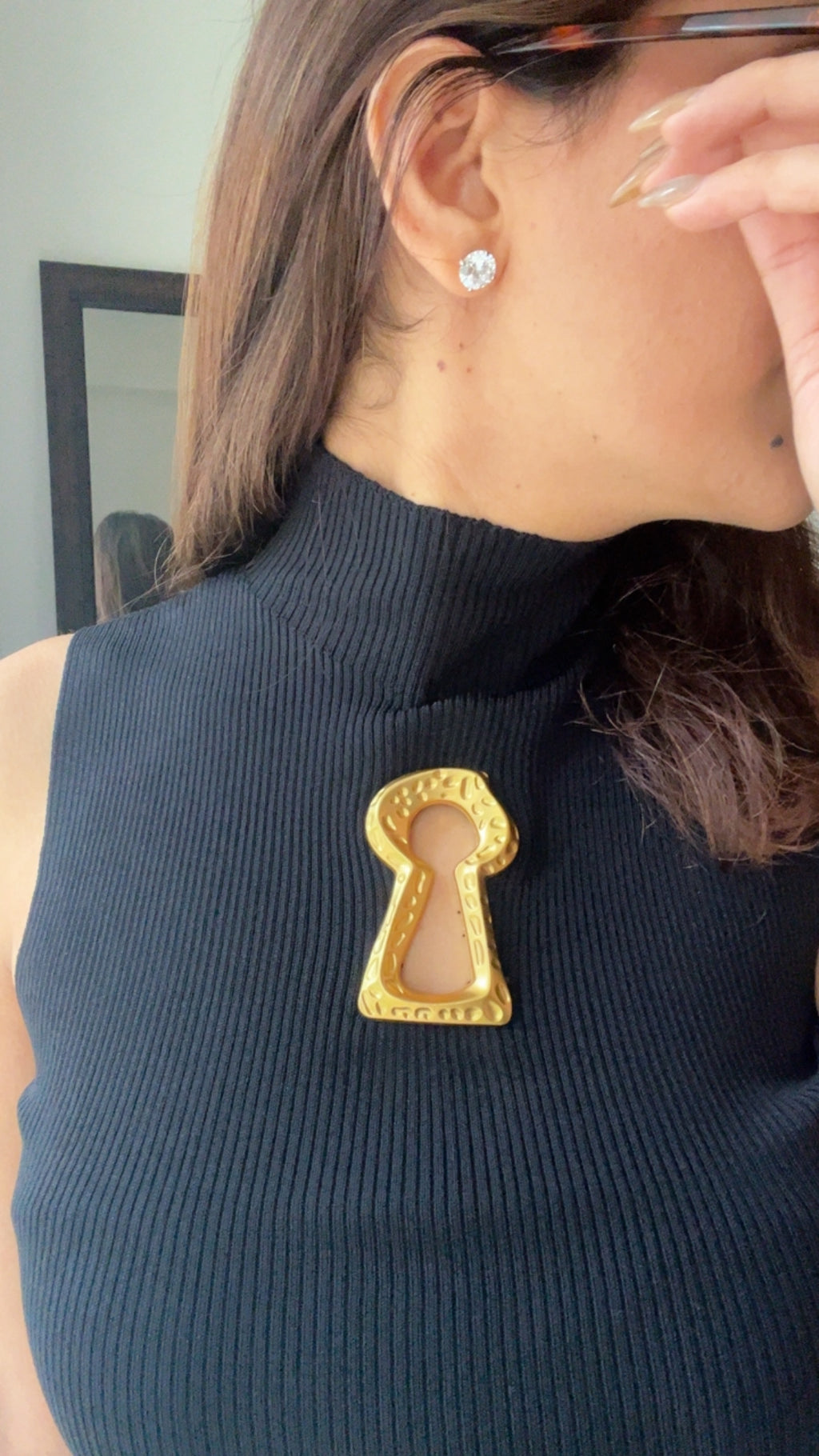 Ribbed Gold Metal Keyhole Tank Top