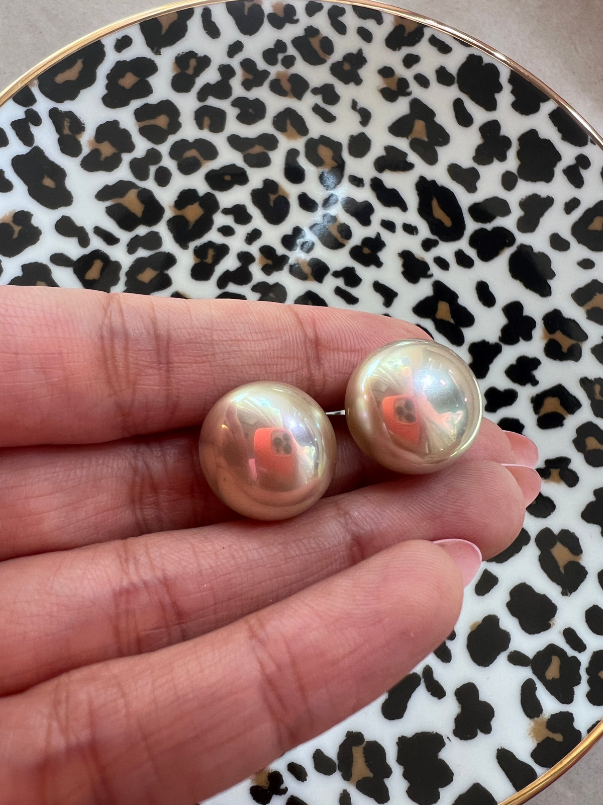 Champagne Pearl Button Earrings
