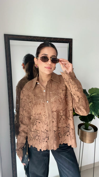 Lace Pearl Buttoned Shirt