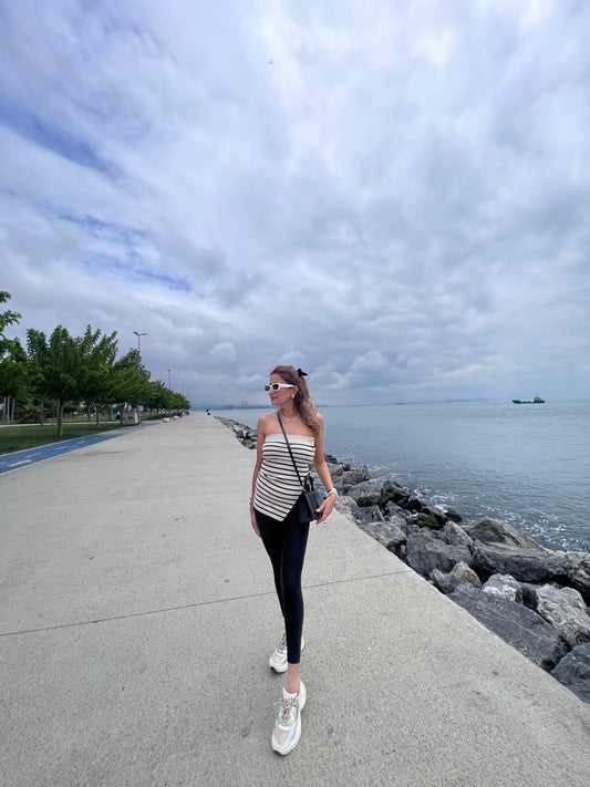 Monochrome Ribbed Knit Top