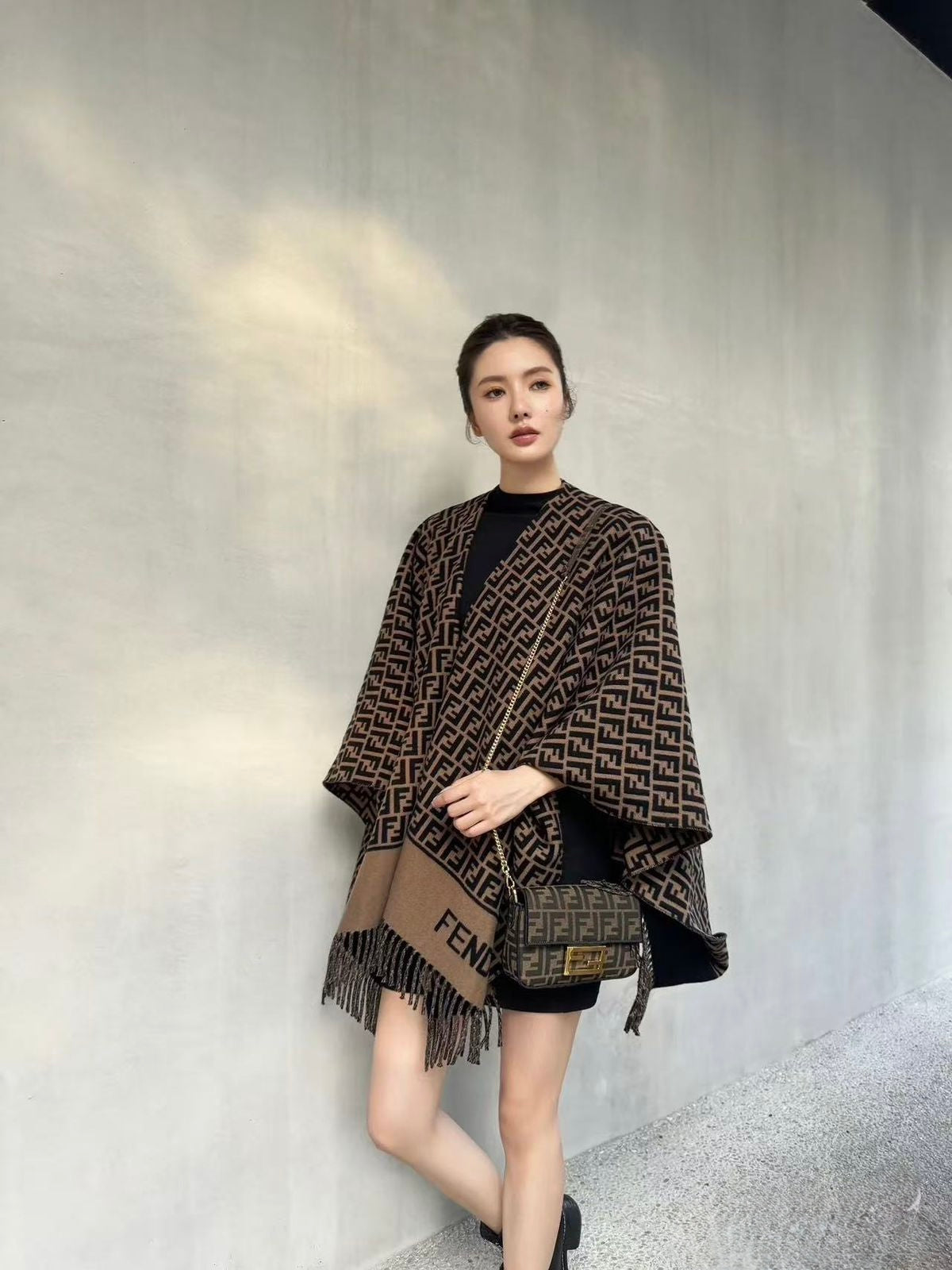 Classic Brown Fall Cape Spread