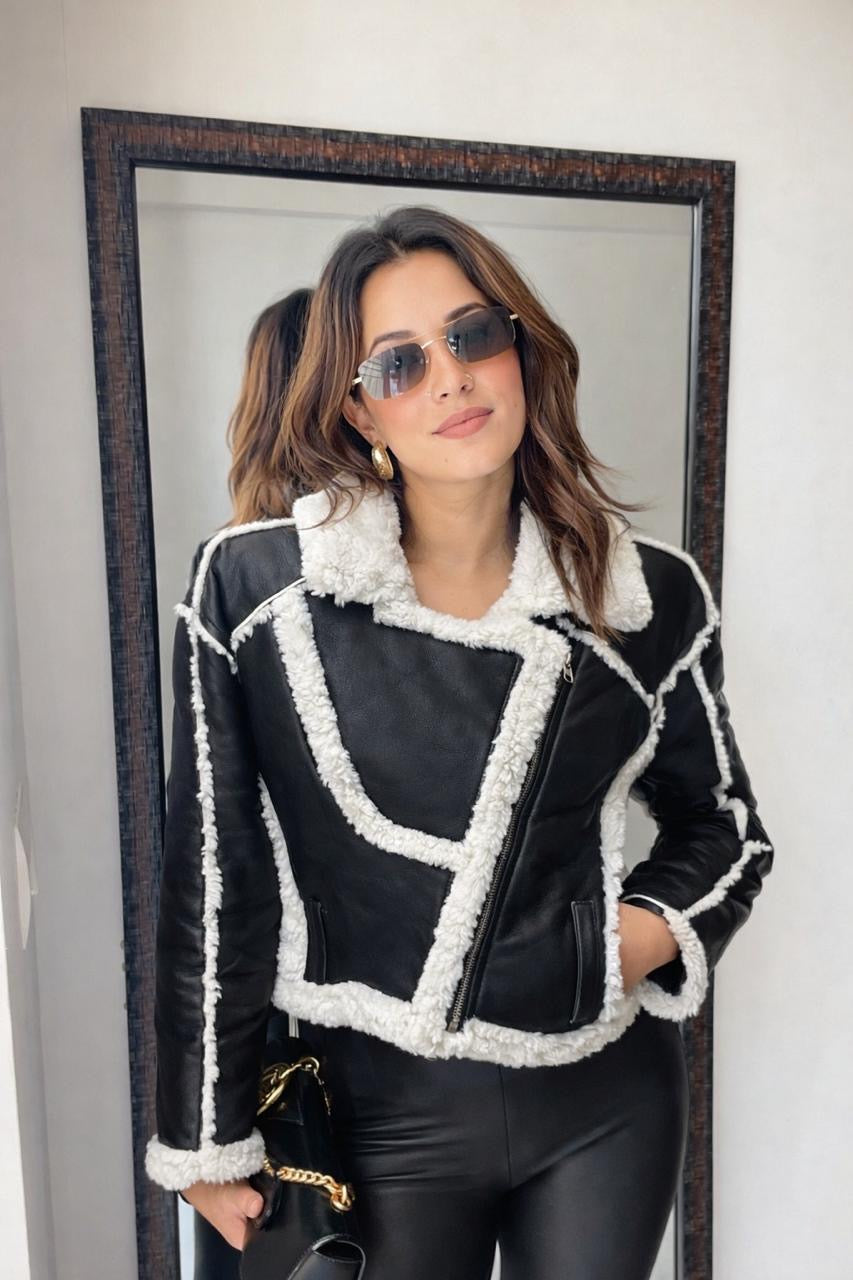 Faux Leather fur detailed Fall Jacket