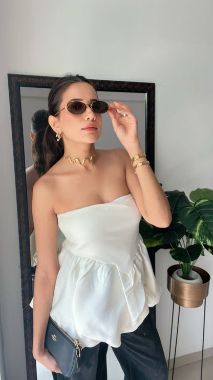 Flounce Statement Top