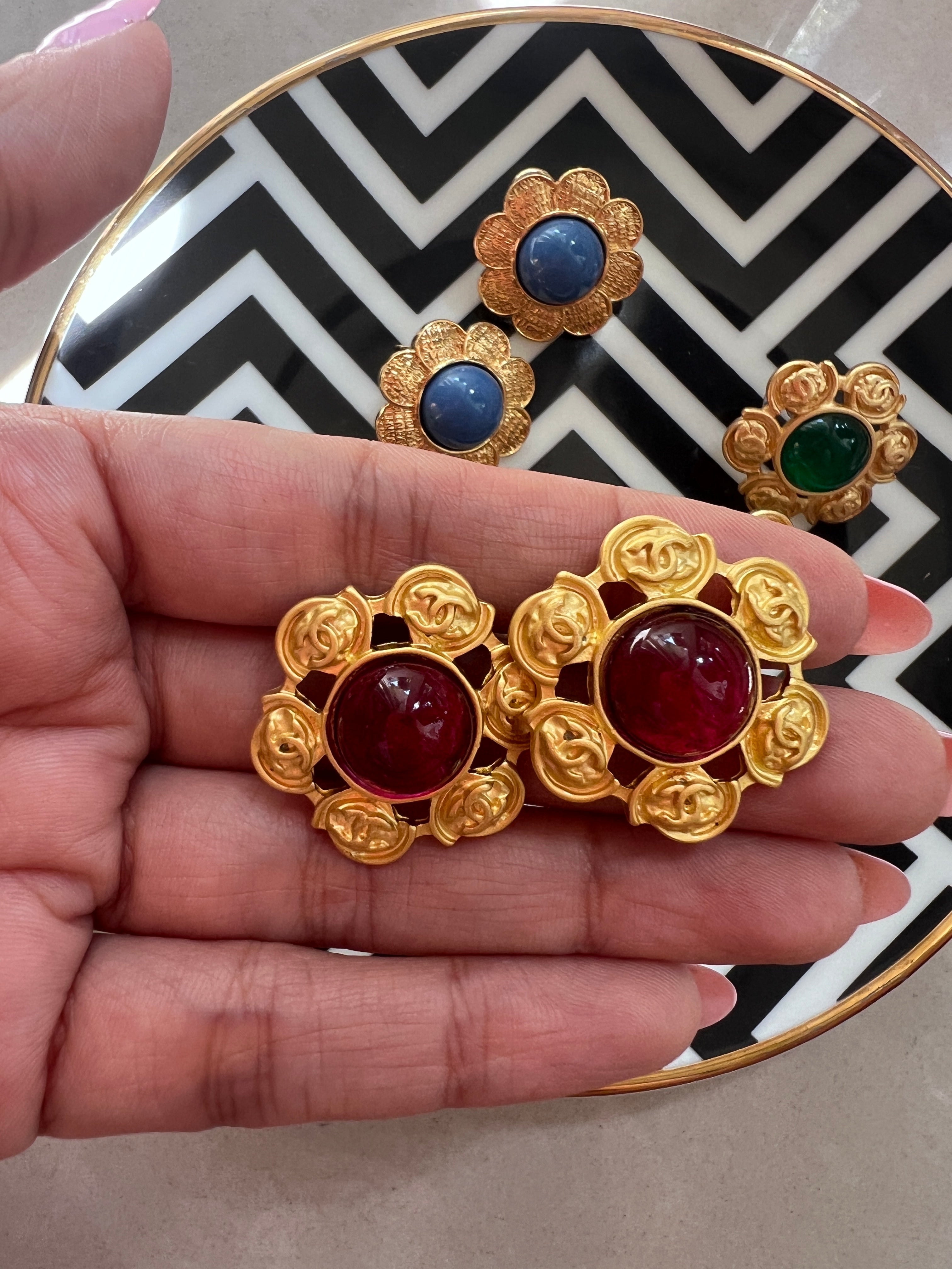 Flower Inspo Earrings