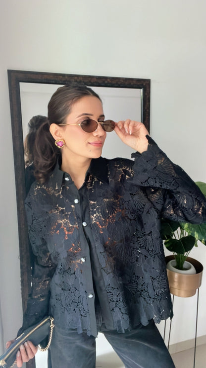 Lace Pearl Buttoned Shirt