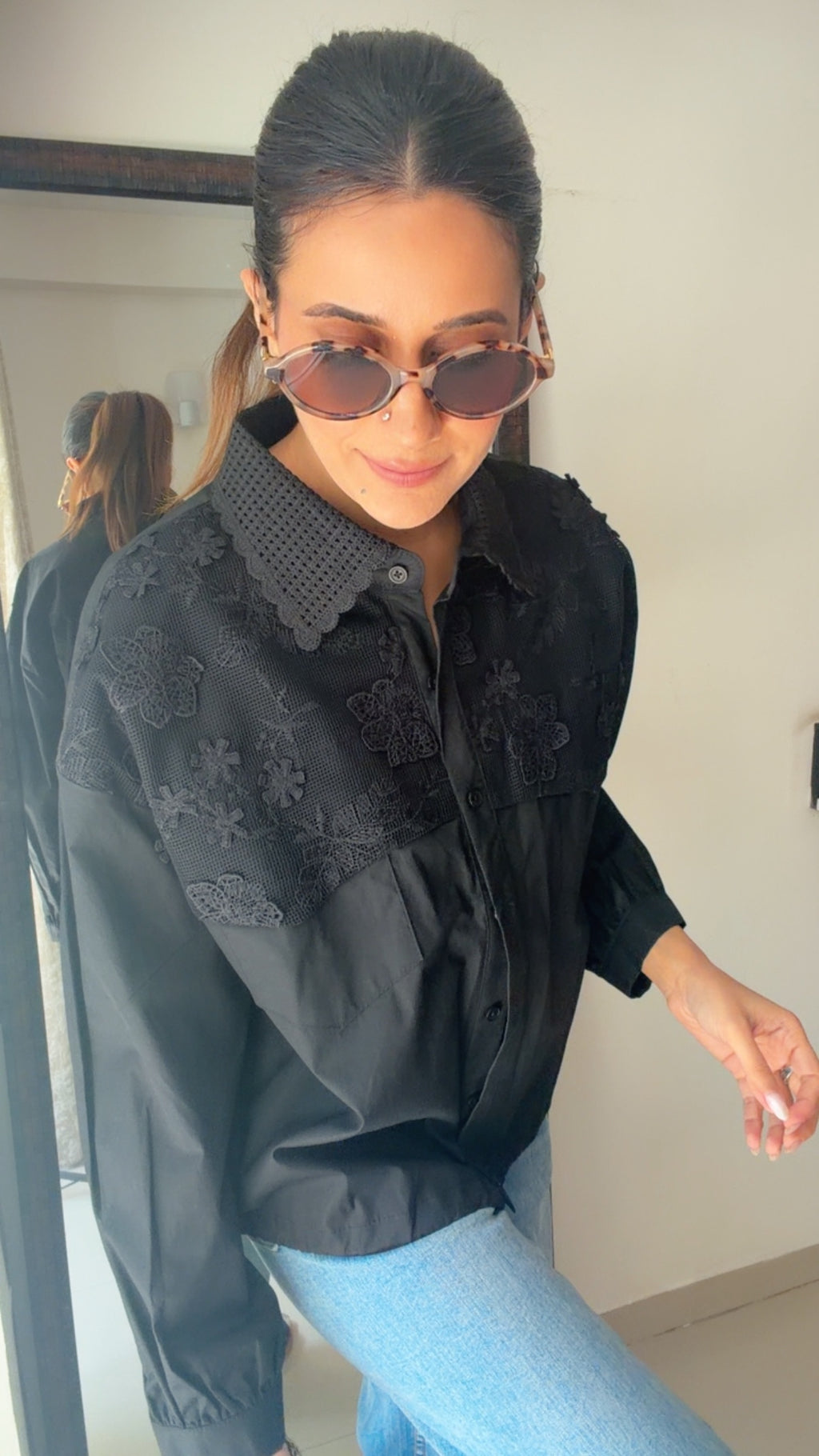 Flower Embedded Poplin Shirr