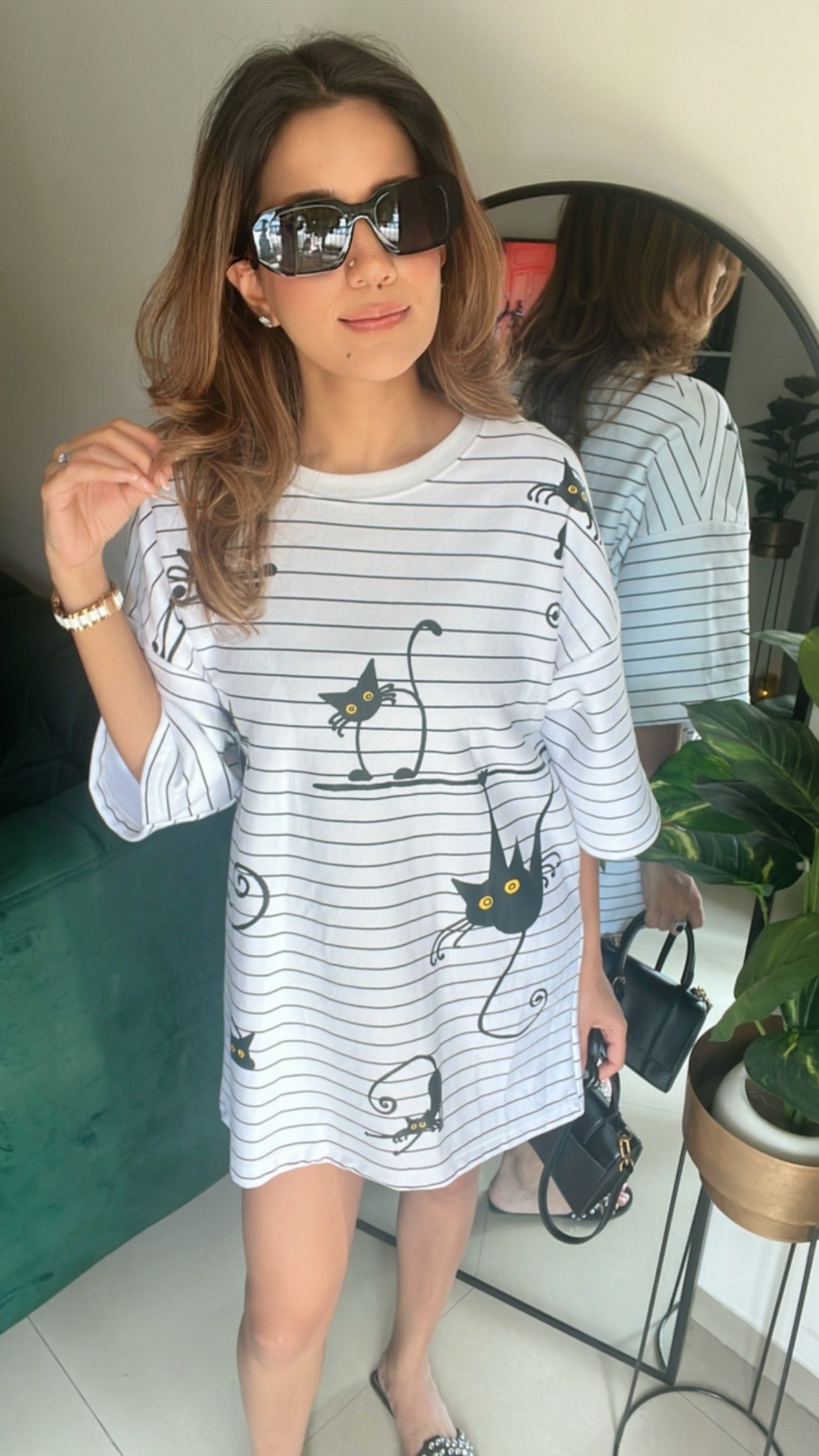 Cat Oversized Sleeves Stripe Tee