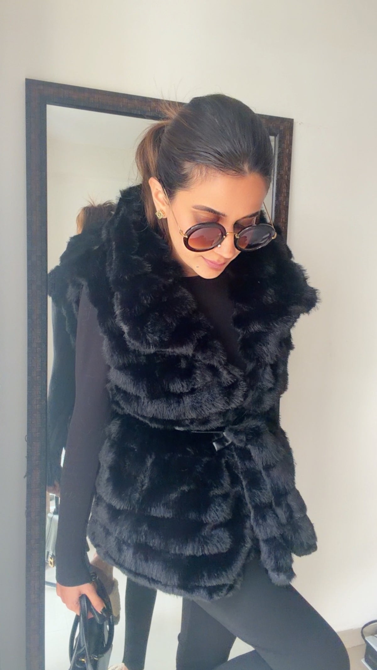 Luxe Faux Fur Fall Vest with belt – Closet Affair by Priyanka Ahuja