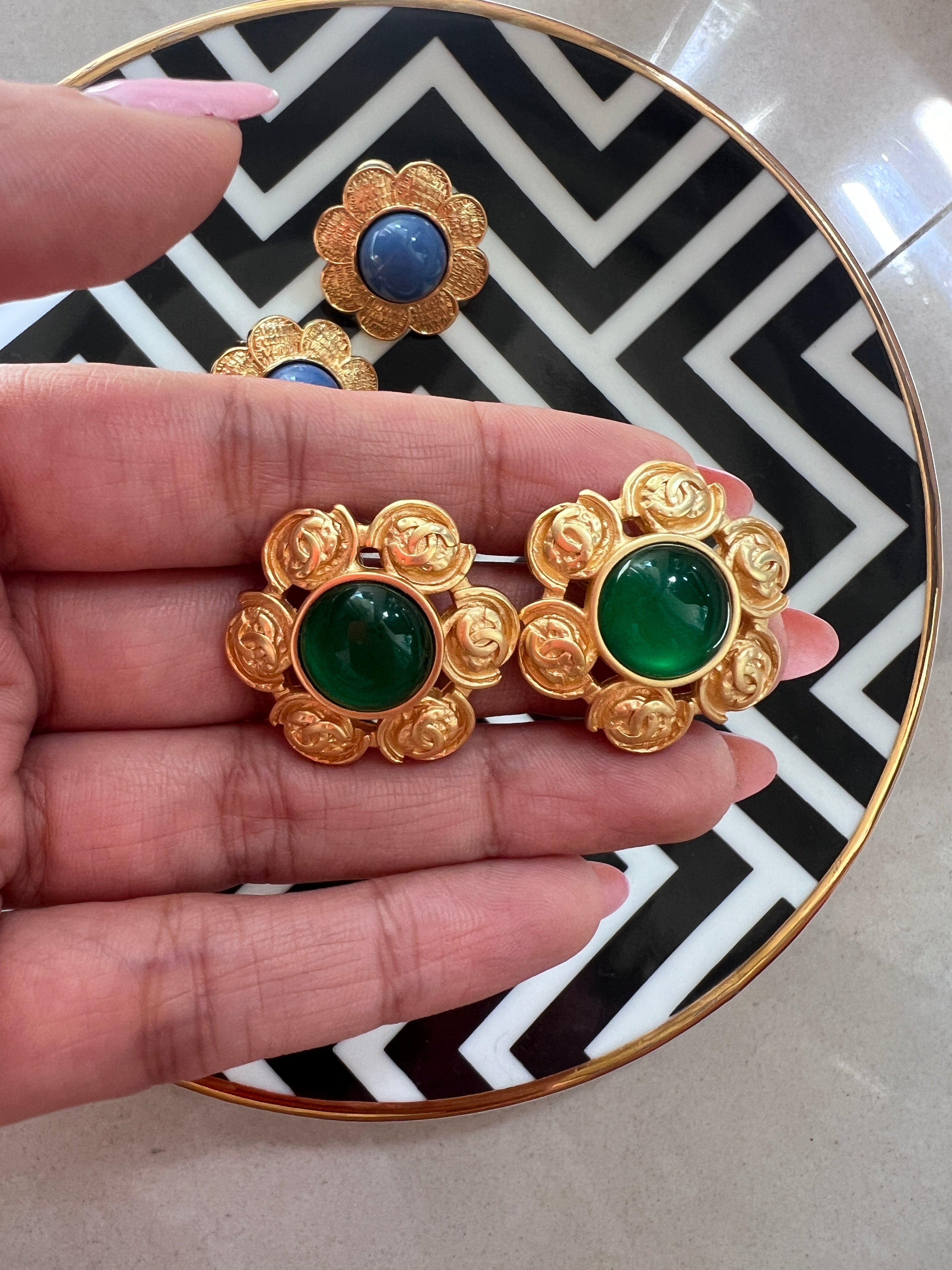 Flower Inspo Earrings