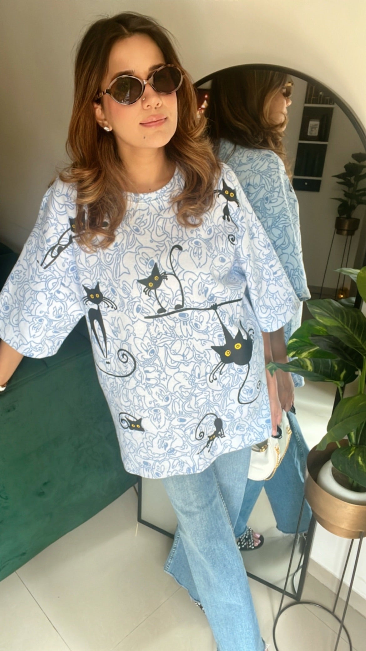 Cat Oversized Sleeves Stripe Tee