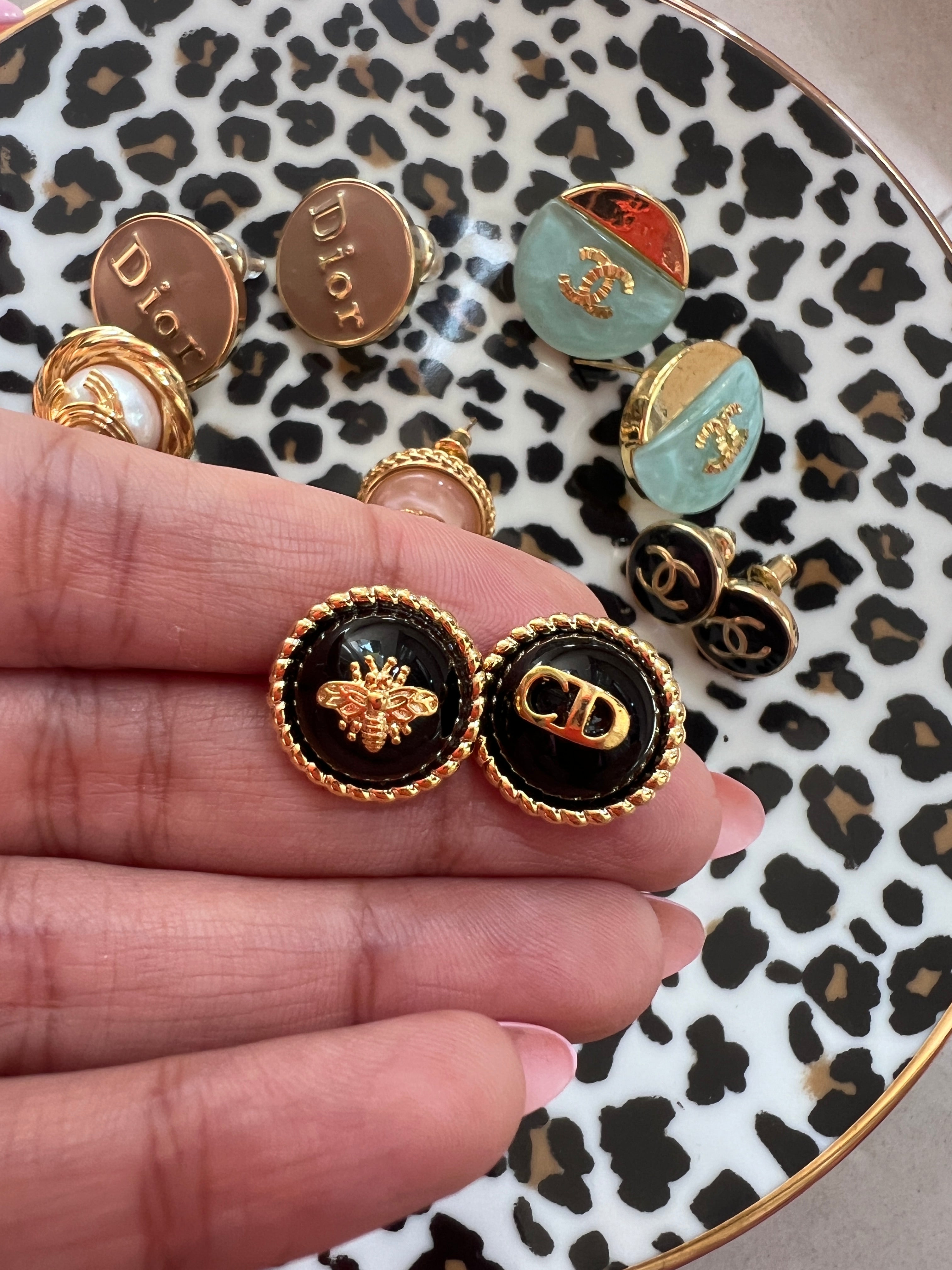 Black Round Earrings