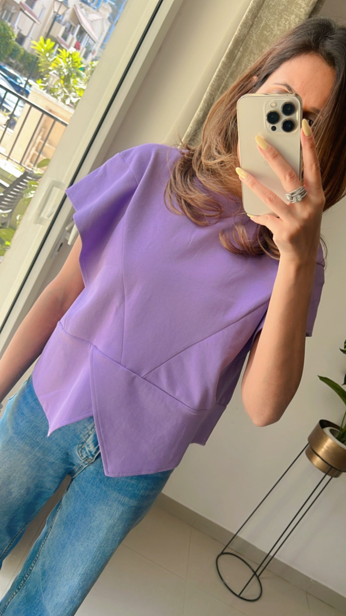 Scissor cut Top