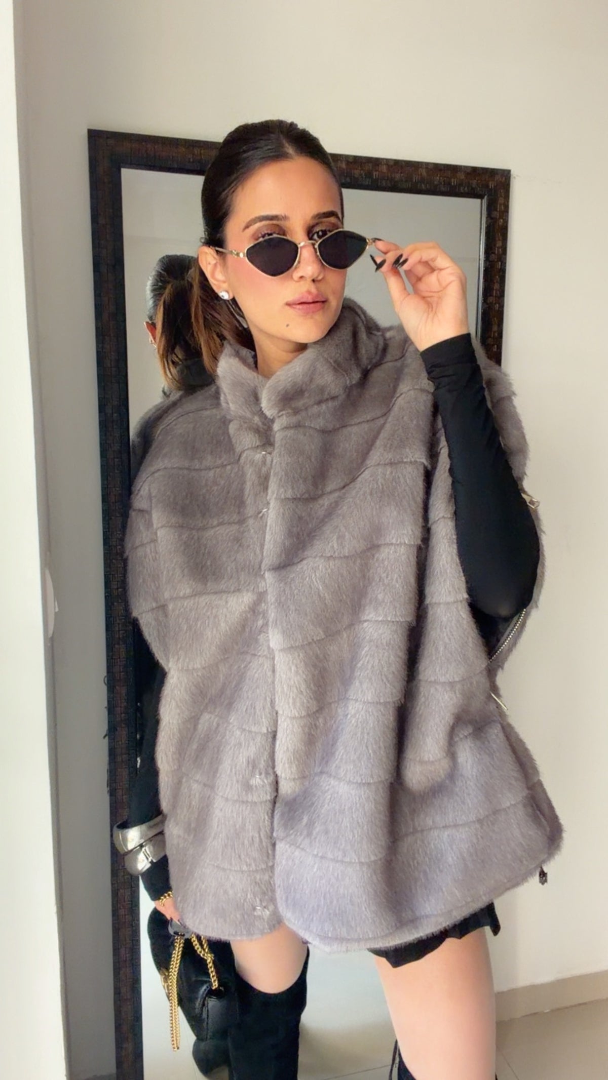 Luxe Fall Faux Fur Oversized Sleeveless Jacket