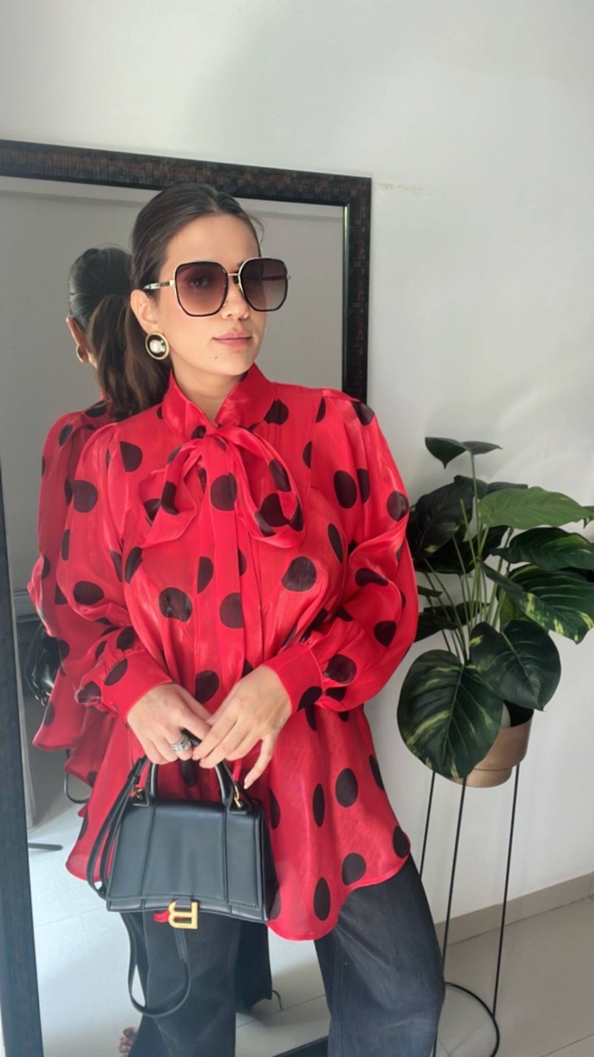 Polka Dot Flounce Glossy Top