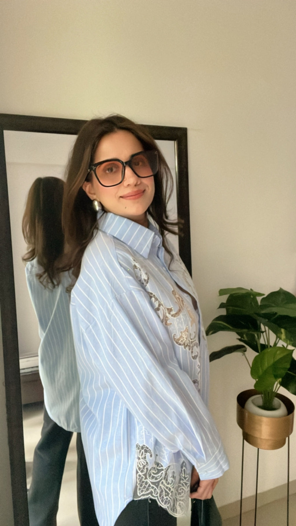 Lace Detailed Linen Shirt