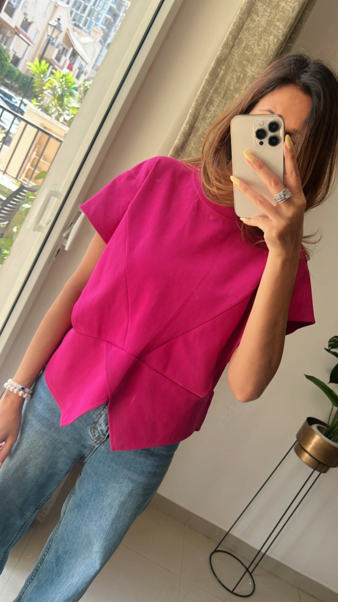 Scissor cut Top