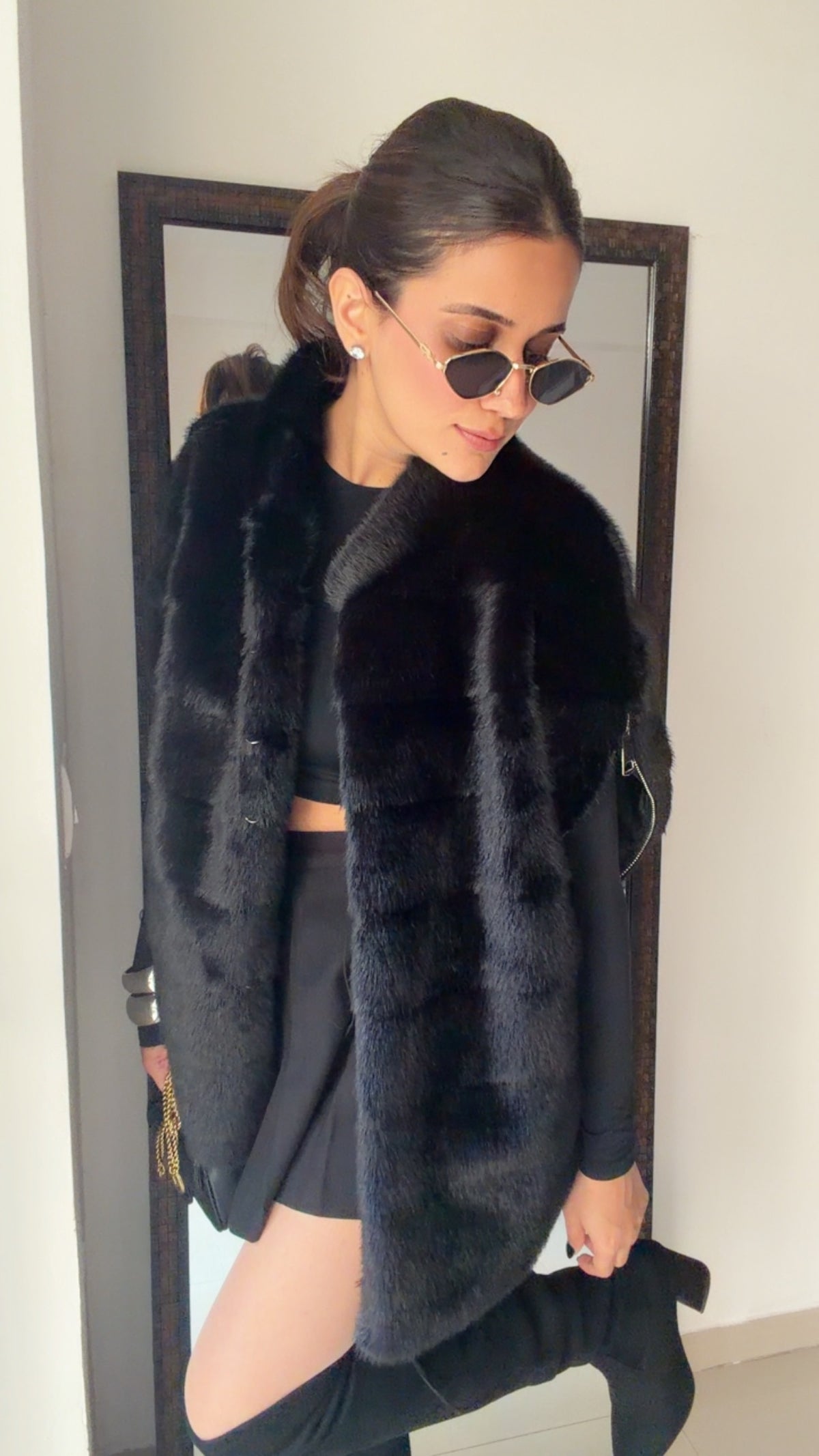 Luxe Fall Faux Fur Oversized Sleeveless Jacket