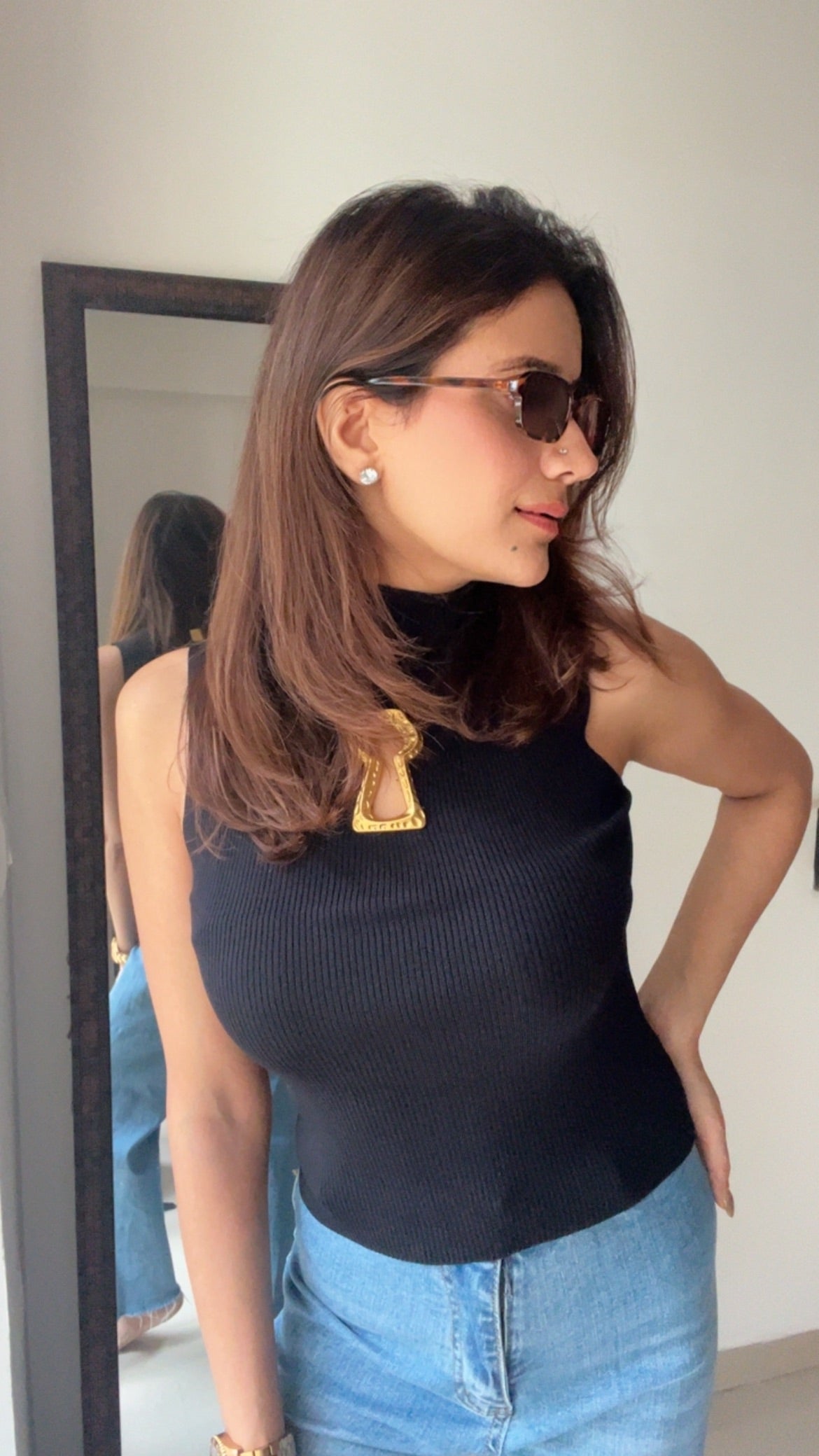 Ribbed Gold Metal Keyhole Tank Top