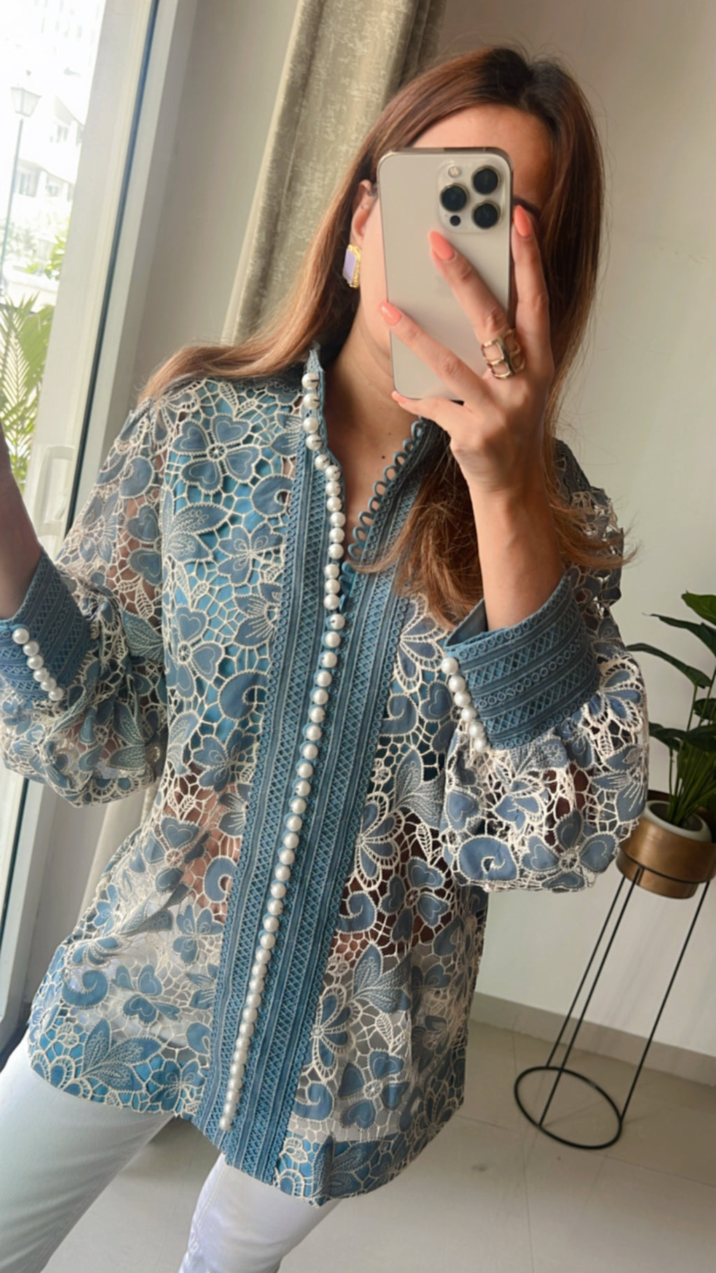 Lace Pearl Overdosed Shirt
