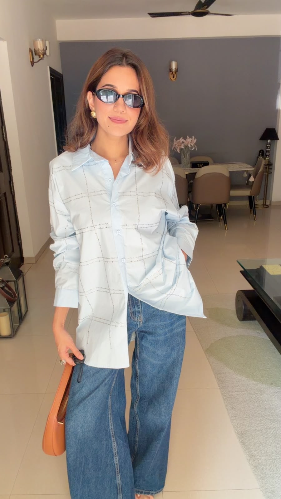 Stone embedded poplin shirt
