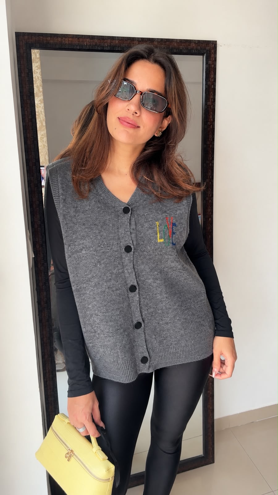 Love Cut Sleeves Fall Vest