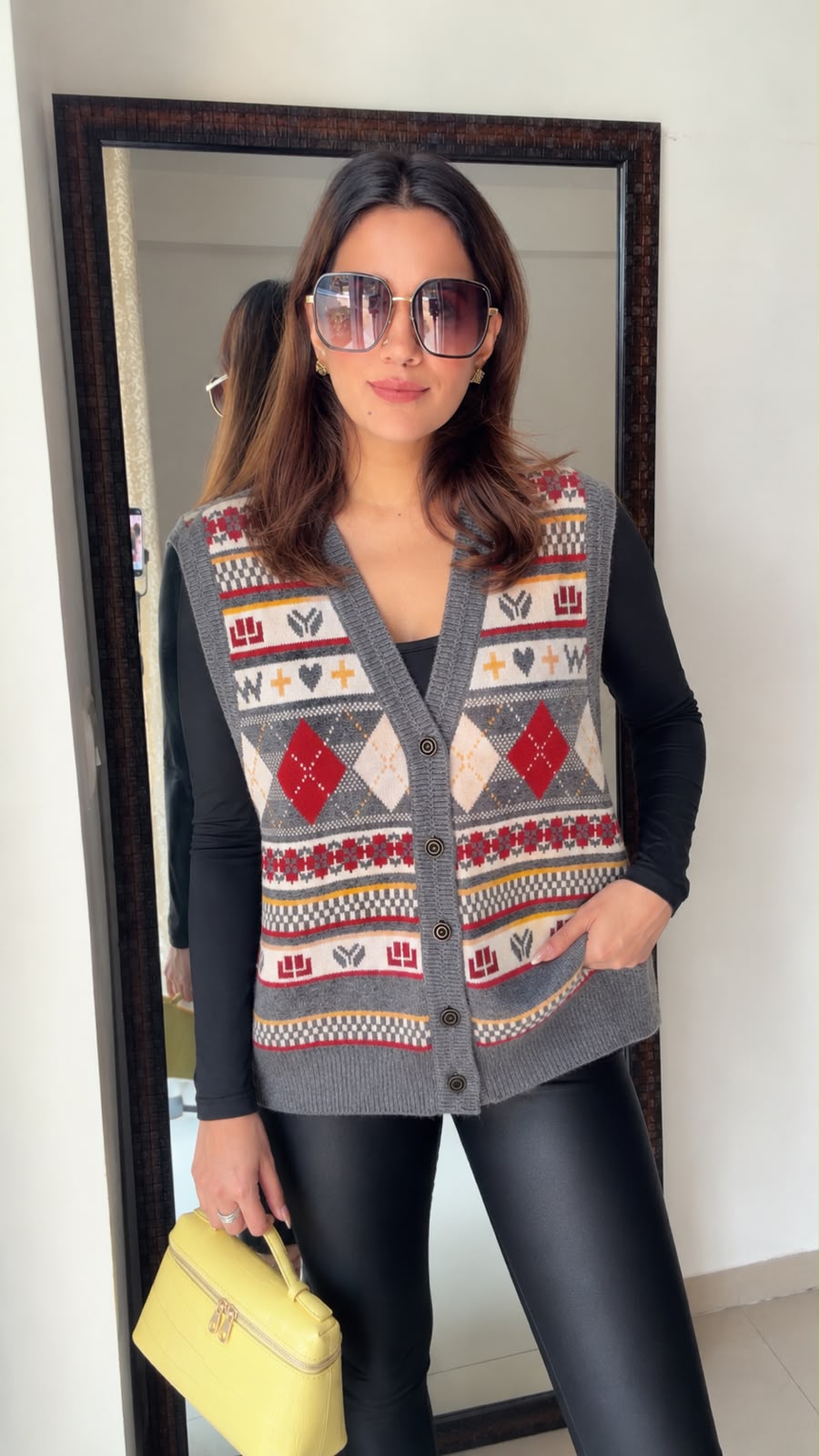 Cut Sleeves Fall Knit Vest