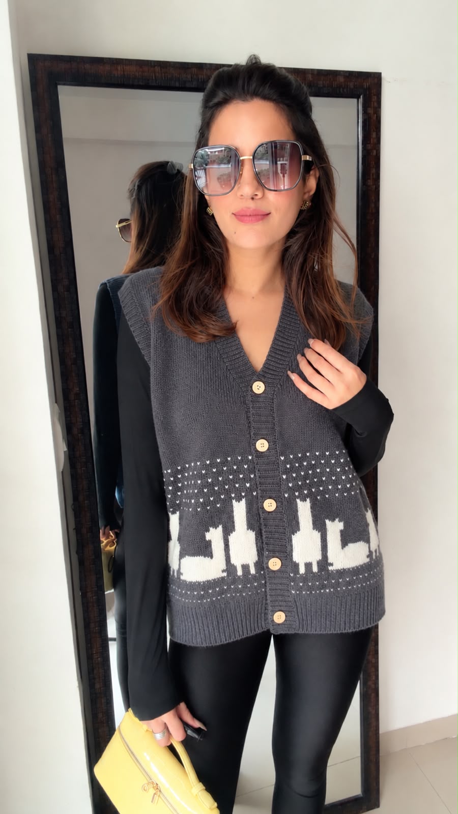Little Farm Knit vest