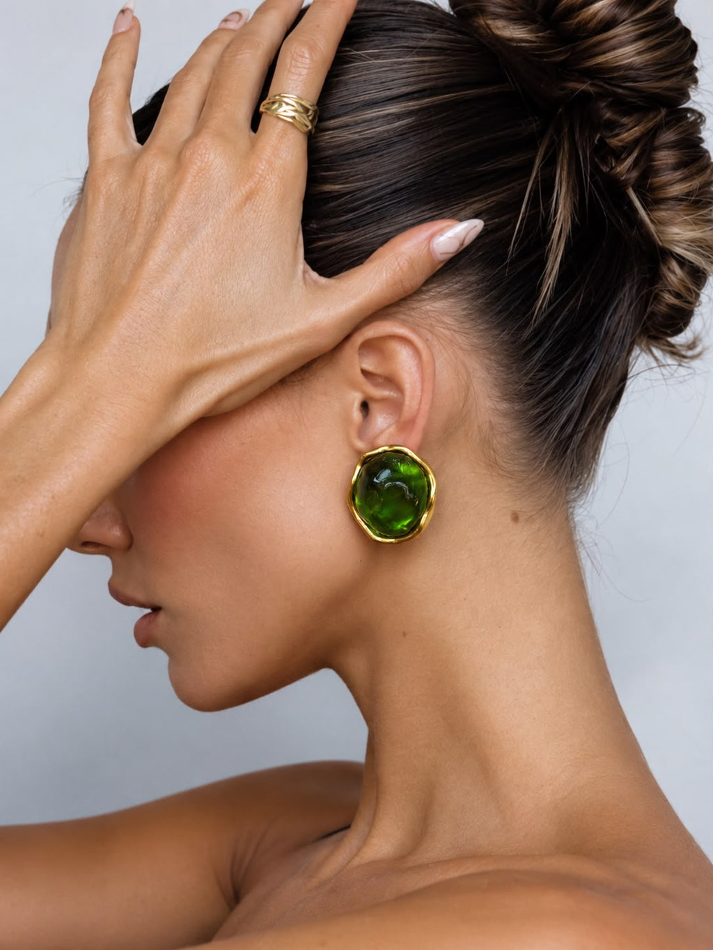 Luxe buttoned Earrings
